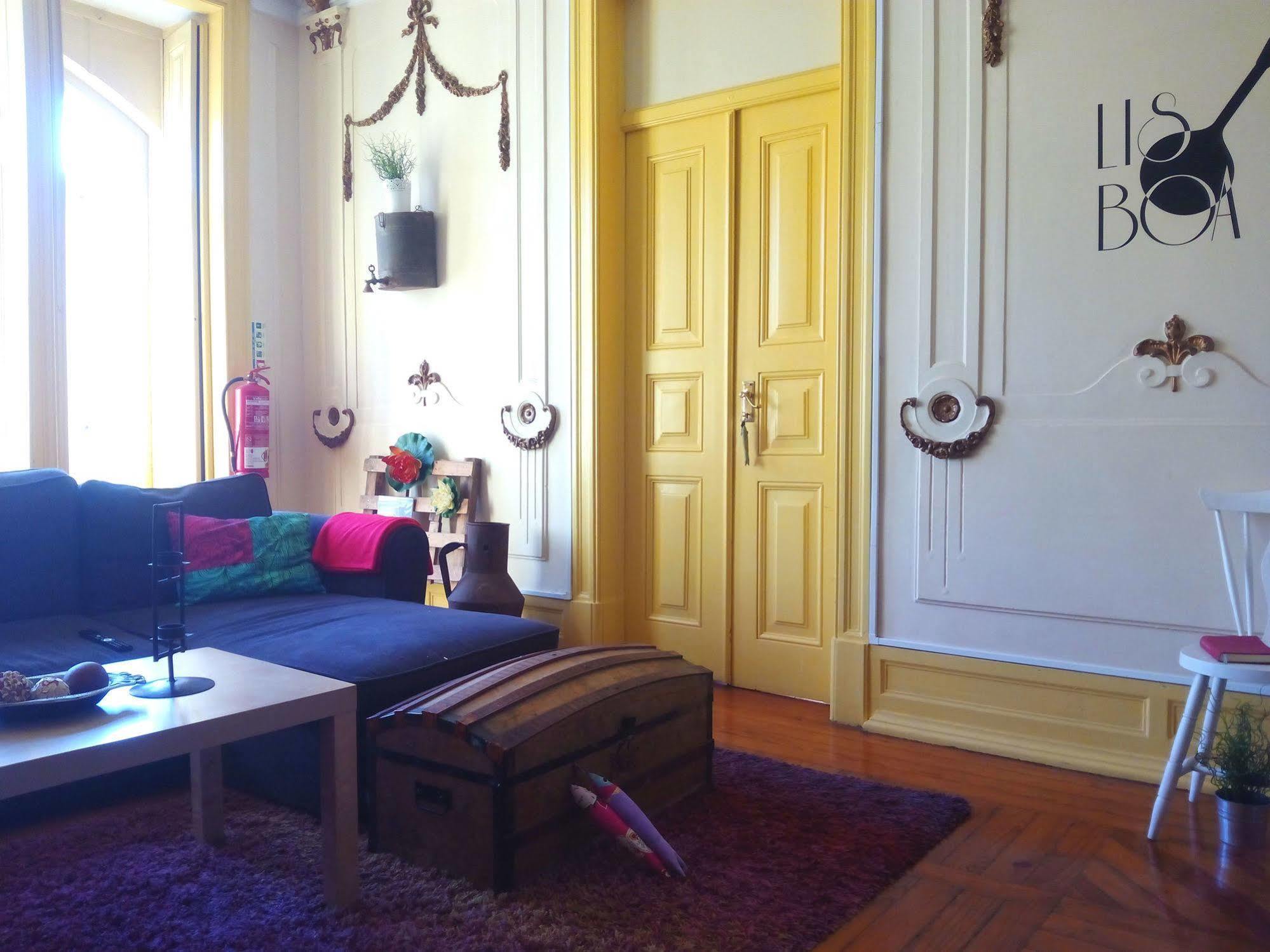 Refuge in Santa Marta Hotel Lisbon Bagian luar foto