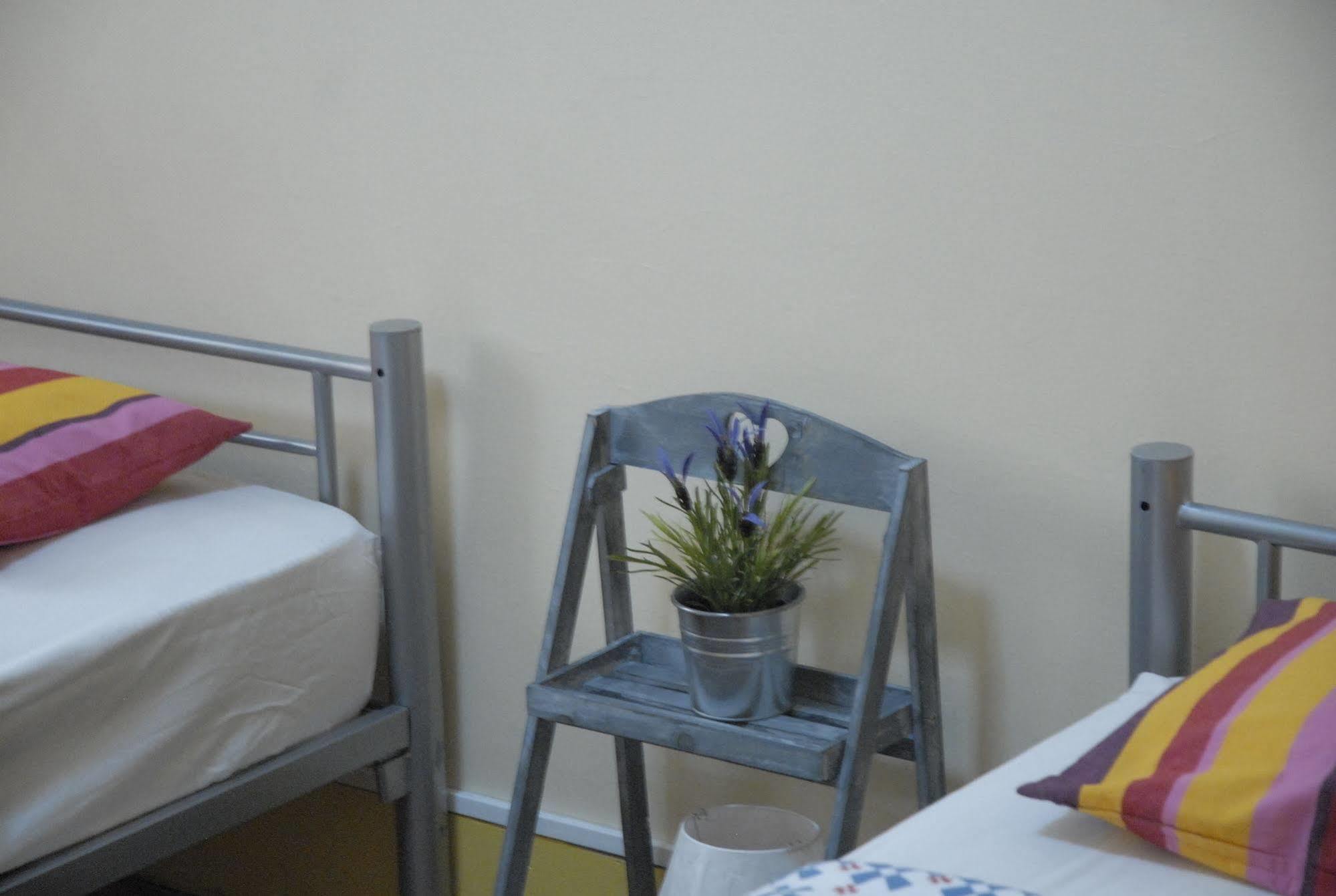 Refuge in Santa Marta Hotel Lisbon Bagian luar foto